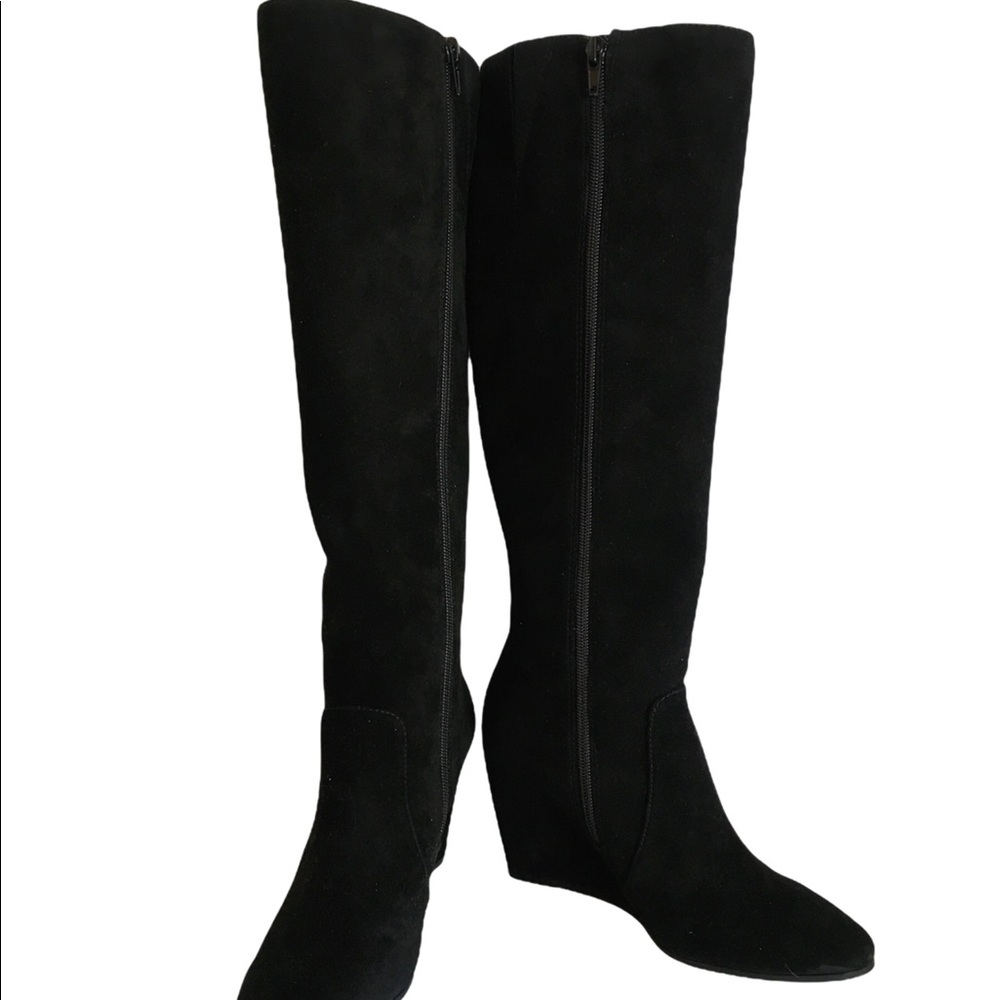 NWOT Black Suede Wedge Boots